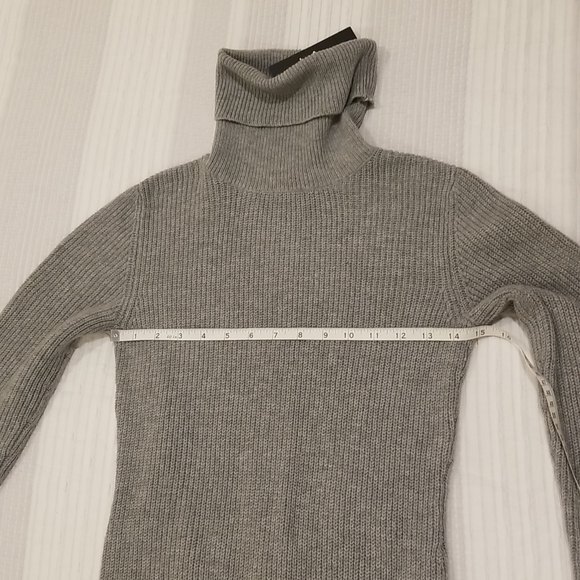 NWT Lulus Snuggled Up Light Grey Knit Turtleneck Midi Sweater Dress, XS - Picture 10 of 16